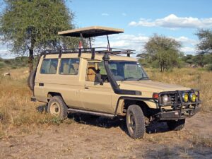 Land Cruiser with a Popup roof